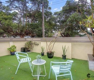 6 Carlisle Street, Ashfield NSW 2131 - House For Rent | Domain - Photo 4