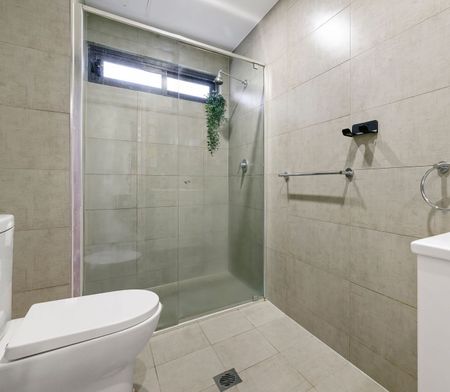 2/93 Nuwarra Road, Moorebank NSW 2170 - Apartment For Rent | Domain - Photo 5