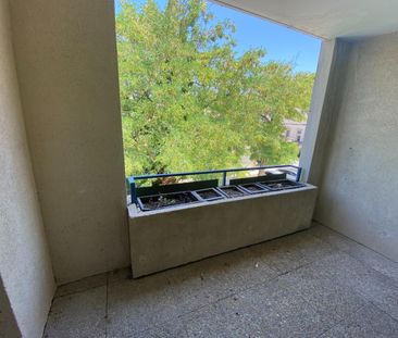 « AVIGNON IM - APPARTEMENT EN RESIDENCE SENIORS » - Photo 6