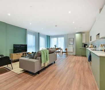 The Oakgate, Leatherhead, KT22 - Photo 4