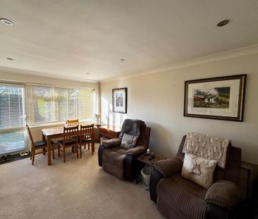 2 bedroom semi-detached bungalow to rent - Photo 5