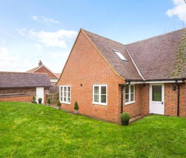 Three double bedroom detached house in the desirable village of Upa... - Photo 3