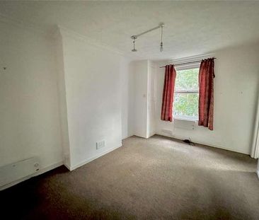 Clarendon Road, Manchester, M16 - Photo 2