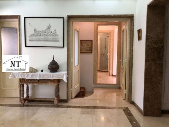 Villa independiente en alquiler en Puerto Marina, Benalmadena - Photo 1