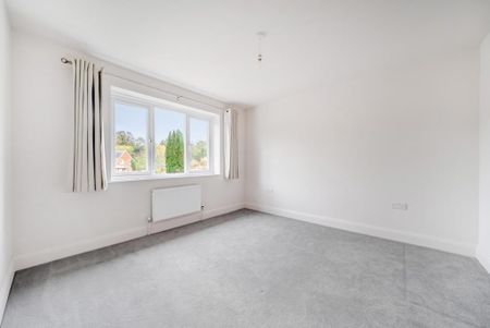 3 bedroom terraced house to rent - Photo 3