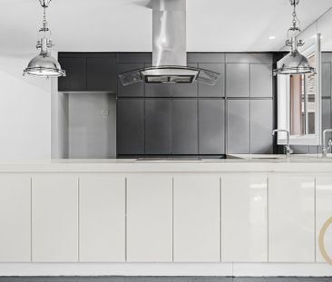 In Quiet Cul De Sac - Photo 4