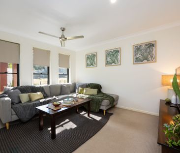 Unfurnished Coastal Haven - Ready 19th December - Photo 3