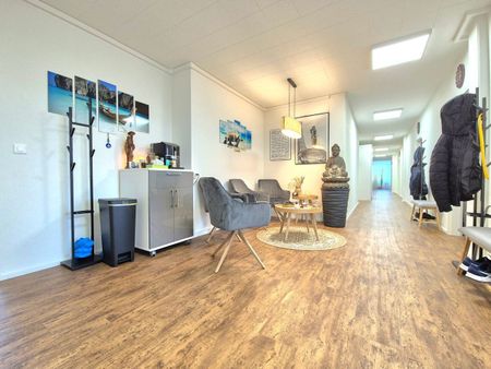 Praxis- oder Beautyräume in bestehendem Therapiezentrum - Photo 3