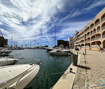 Studio pour 4 personnes avec vue mer sur le port d'Hyères - Photo 2