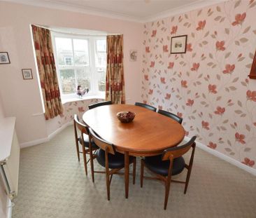 2 bedroom detached bungalow to rent - Photo 4