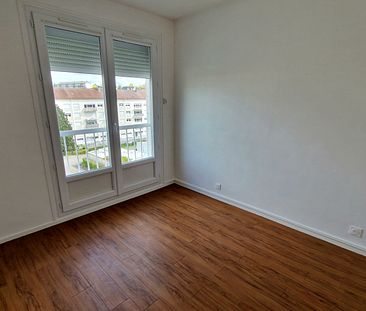 Location Appartement PETIT COURONNE - Photo 2