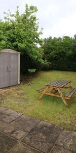 OX Living is proud to present this high-quality 6-bedroom co-living property, perfect for working professionals looking for stylish, stress-free living. Room 2 - Photo 4