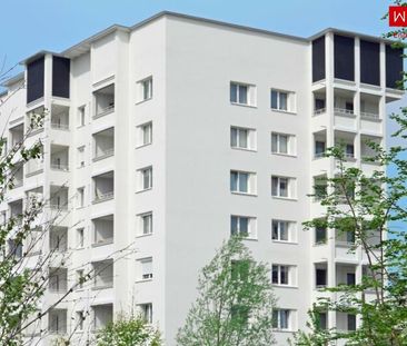 Sonnige 3-Zimmer-Wohnung mit perfekter Infrastrukur! Traumhafte Aus... - Photo 2