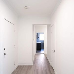 2 CH - 1 SDB - Montréal - $2,075 /mo - Photo 3