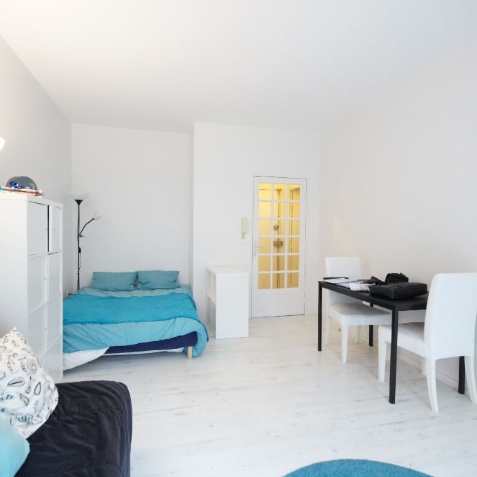 Location Appartement 1 pièce 29m² - Photo 1