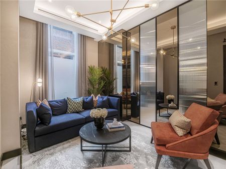 Eden Grove, Staines-upon-Thames, Surrey, TW18 4ZW - Photo 2