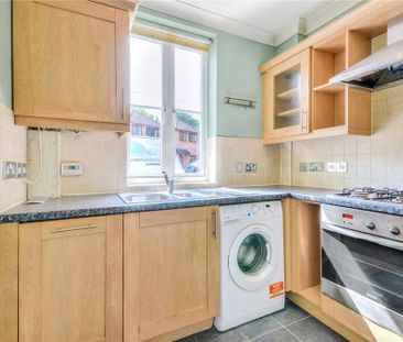 4 bedroom terraced house to rent - Photo 1