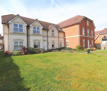 Colin Road, Gloucester - Photo 6