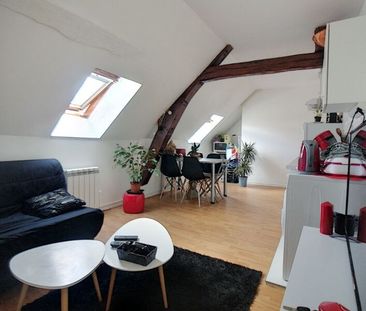 Appartement à louer 2 pièces • Bury - Photo 1