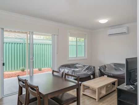 Pack your bag and move in! - Photo 3