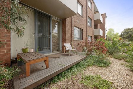 7/160 Lee Street, Carlton North VIC 3054 - Photo 5