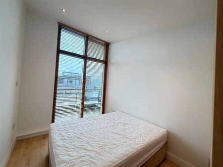 Charlotte Quay Dock, Ringsend, Dublin 4 - Photo 4