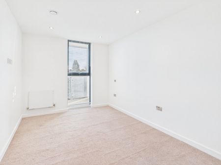 49 Station Road, Gerrards Cross,SL9 - Photo 3