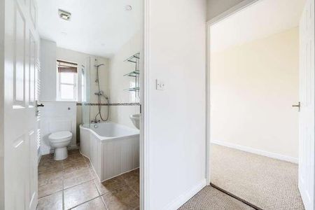 Dunlin Court, Bicester, OX26 - Photo 2