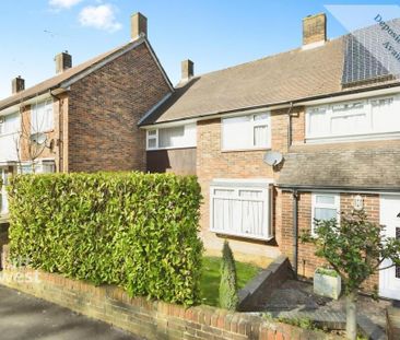 3 bedroom terraced house to rent - Photo 3