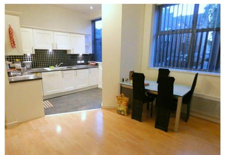 1 Bed Flat, Centreway Apartments, IG1 - Photo 3