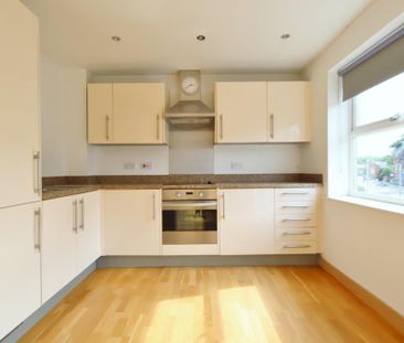 2 bedroom flat to rent - Photo 6