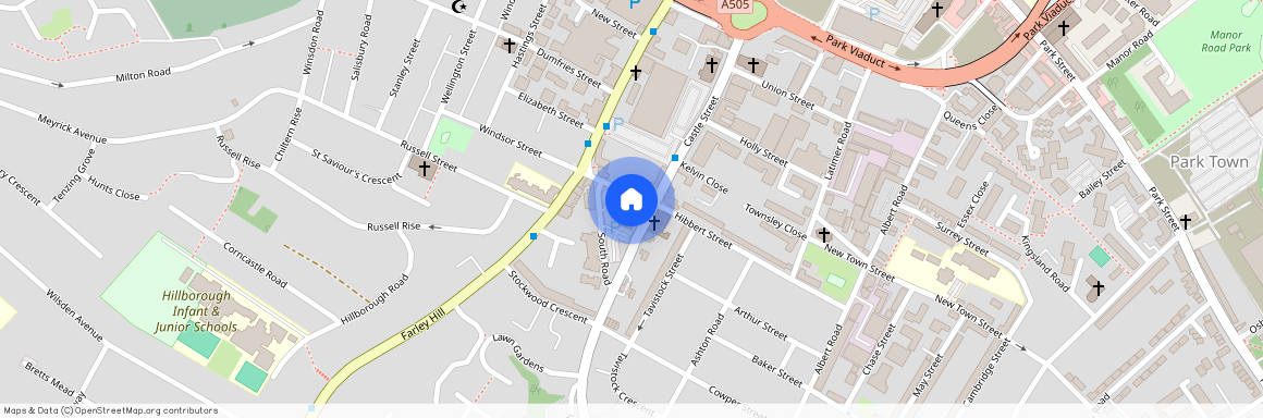 Large 1 bed flat with balcony in Windsor Court, Luton