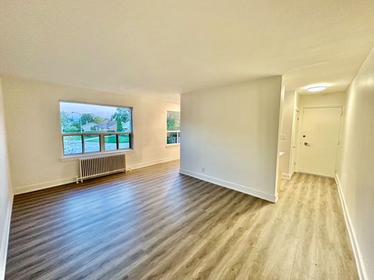 For Lease - 1 Wingreen Court Unit# 5, Toronto, Ontario - Photo 1