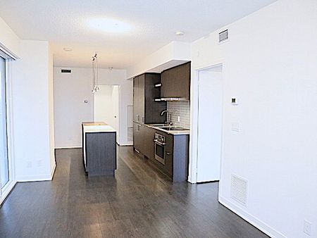 For Lease - 100 Harbour Street Unit# 4410, Toronto, Ontario - Photo 3