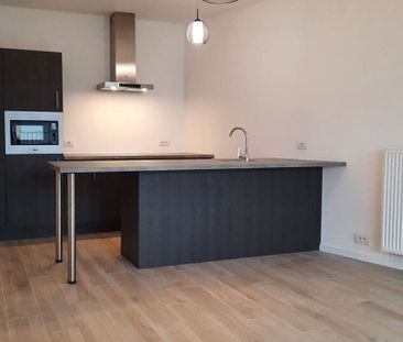 Appartement te huur in Eeklo voor € 895 met 2 slaapkamers - Photo 5