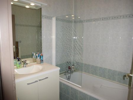 Location Appartement 4 pièces 78m² - Photo 4