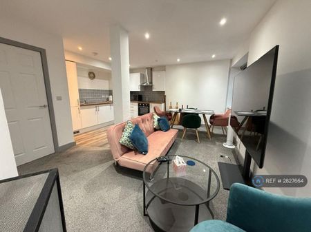1 bedroom flat to rent - Photo 4