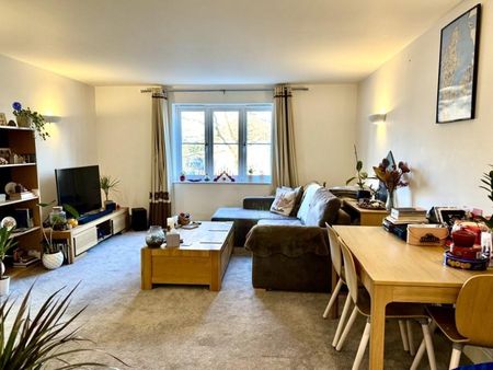 2 bedroom apartment to rent - Photo 2