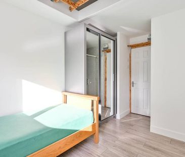 2 bedroom semi-detached house to rent - Photo 3