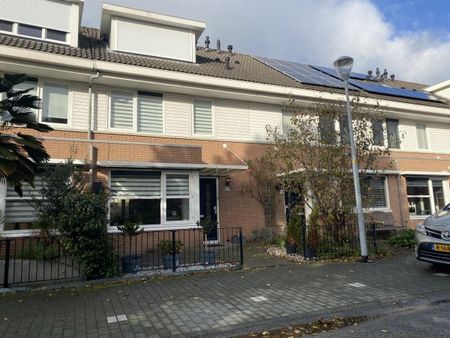 Te huur: Huis Paganiniplantsoen in Nieuw-Vennep - Photo 5