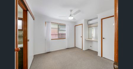 HOT NEW LISTING AND SO CLOSE TO BEACH ! - Photo 5