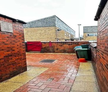 Butterworth Street, Chadderton, Oldham, Greater Manchester, OL9 - Photo 3