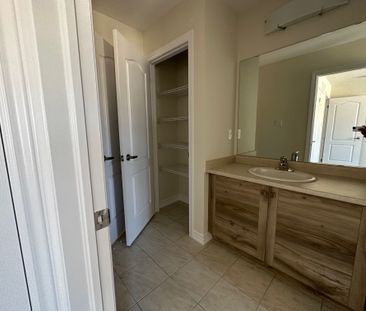 For Lease - 17 Cahill Drive Unit# Upper, Brantford, Ontario - Photo 6