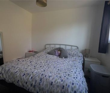 2 bedroom semi-detached house to rent - Photo 4