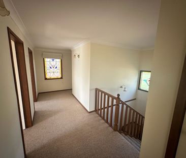 COMFORT ON KOONWARRA - Photo 2