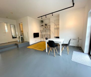 2 Bed Flat, Plover Way, SE16 - Photo 1