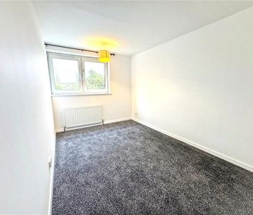 3 bedroom maisonette to rent - Photo 5