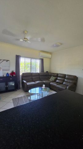 Trinity Beach - Photo 2