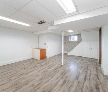 For Lease - 56 Ash Crescent, Toronto, Ontario - Photo 4