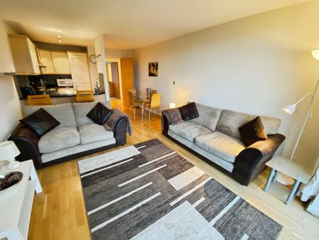 2 bedroom apartment to rent - Photo 2